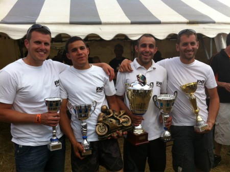 4 pilotes dans le top 11, le team a brillé ce week end. 6 podiums pour 4 pilotes félicictaions à eux